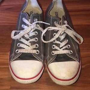 Grey and pink converse